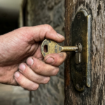 serrure de porte qui coince