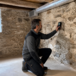 VMC dans une cave humide : laquelle choisir et où l’installer ?